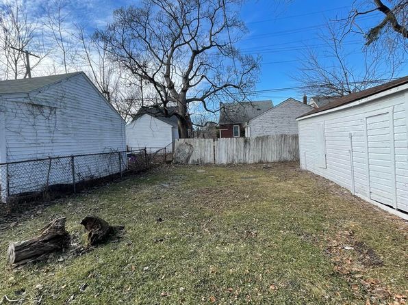 11635 Nottingham Rd, Detroit, MI 48224