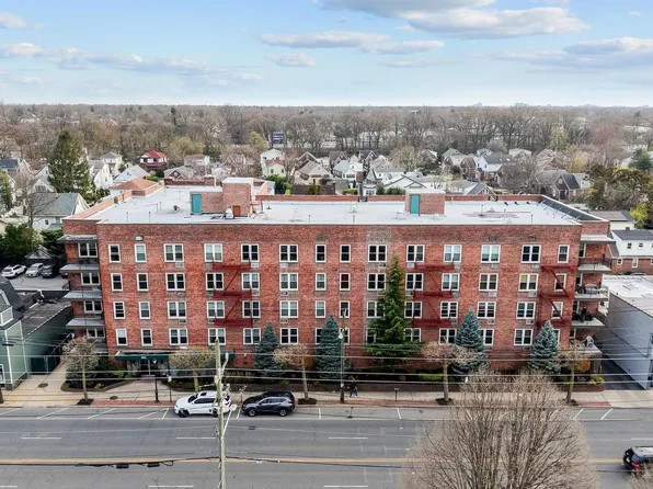 504 Merrick Road #1G, Lynbrook, NY 11563