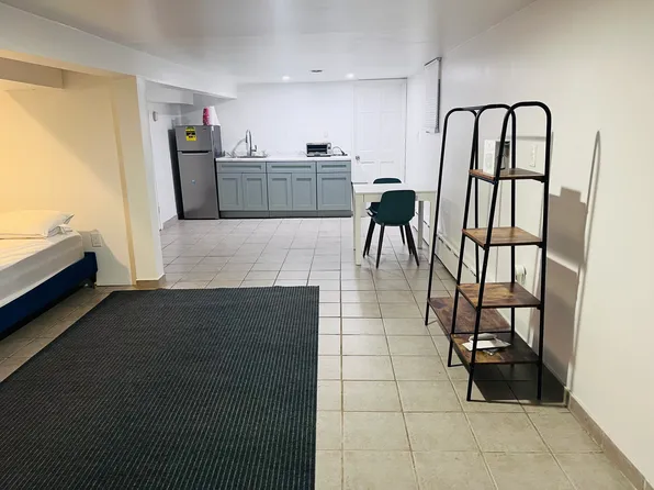 2271 Bruckner Blvd, Bronx, NY 10472