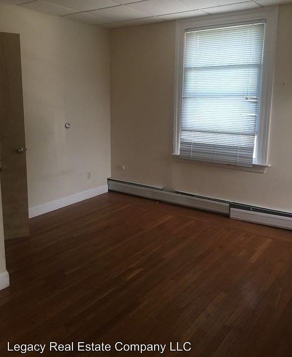 2nd image of 339 Angell St #2