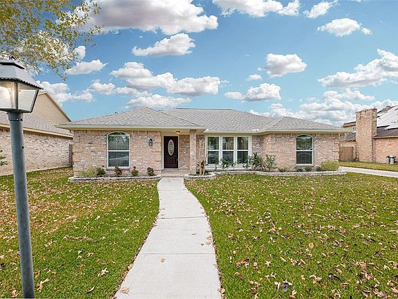 2nd image of 2347 River Valley Dr