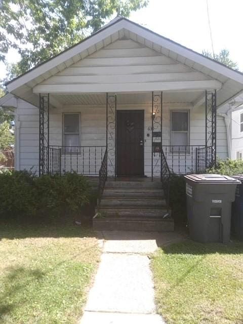 1st image of 638 Woodstock Ave
