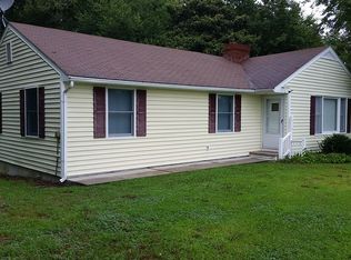 398 White Hall Rd, Lancaster, VA 22503