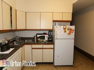 1358 W Barry Ave #2W, Chicago, IL 60657