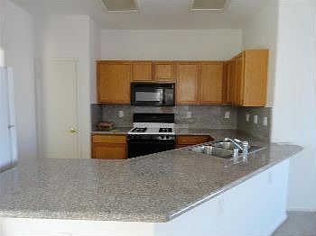 4th image of 7904 Canyon Grove Ct