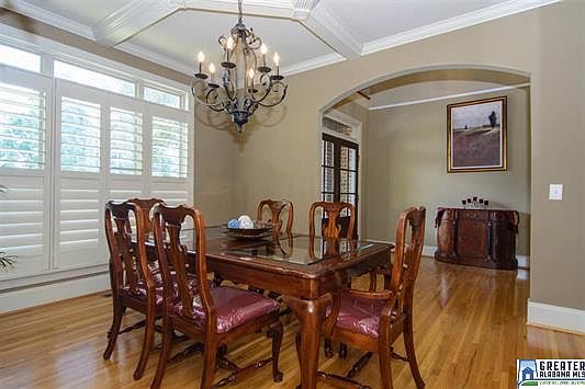 4th image of 8164 Carrington Dr
