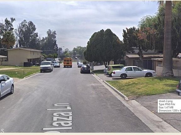 2nd image of 4648 Plaza Ln