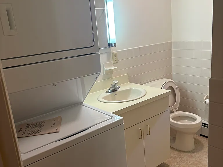 162 Peter Dr #162 — Photo 1