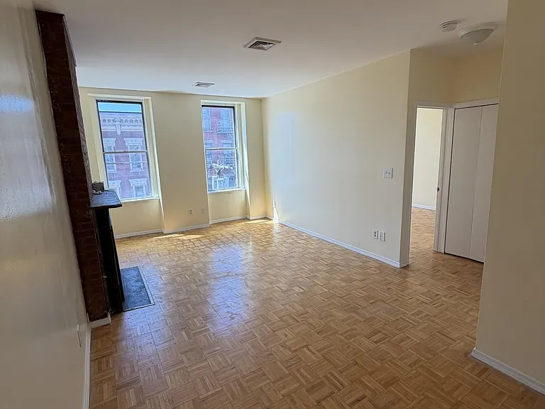 348 Grove St — Photo 2