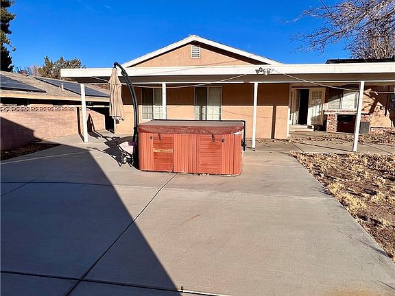 3rd image of 44519 Foxton Ave