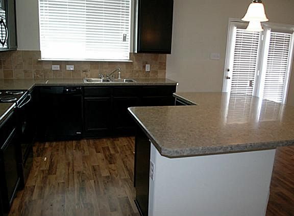 5th image of 8908 Cranston Ct