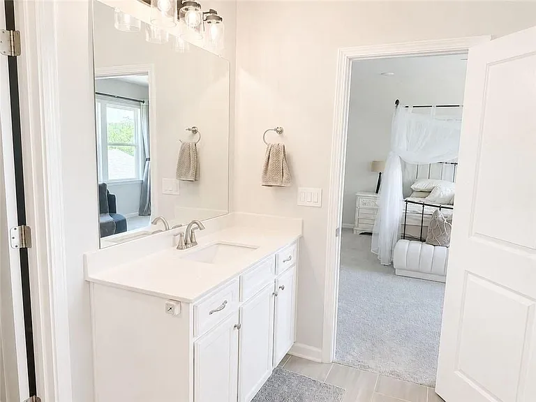 580 Briard Dr — Photo 16