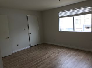 5221 Cartwright Ave #8, North Hollywood, CA 91601