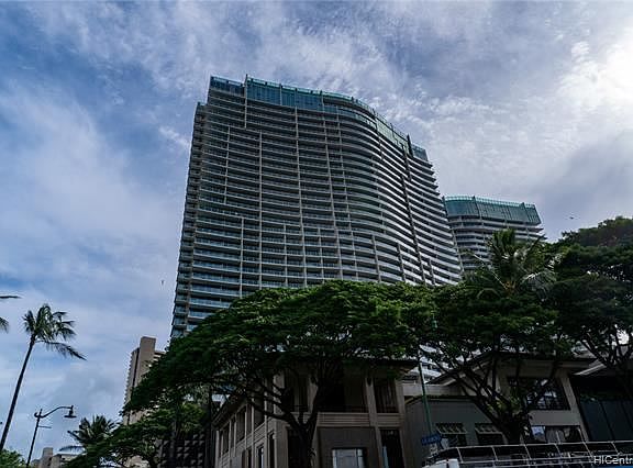 2nd image of 383 Kalaimoku St #1714