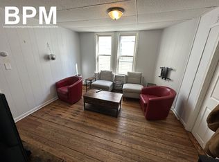 114 Everett St #3, Boston, MA 02128