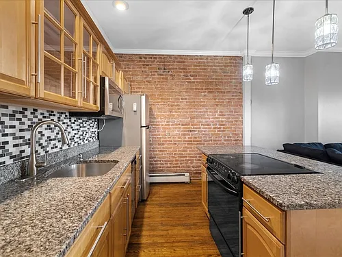 883 Harrison Ave #2 Photo 1