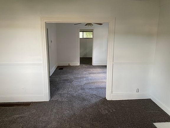 2nd image of 825 Fairview Ave