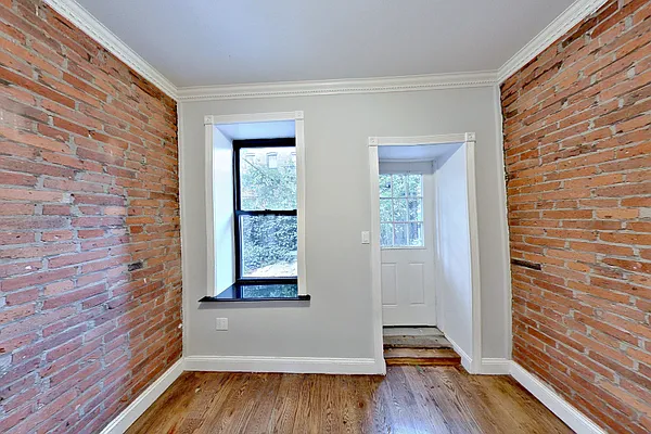 Rented by Centennial Properties NY | media 10