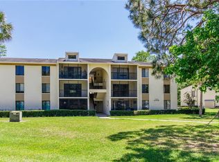 1423 Pine Glen Ln APT E2, Tarpon Springs, FL 34688