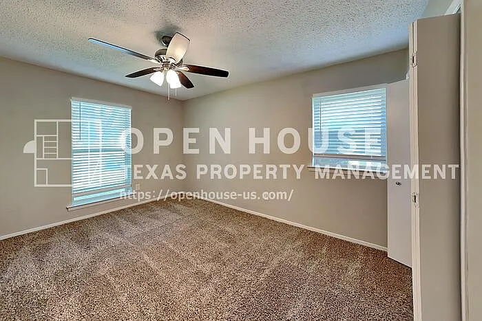 2137 Mountainview Dr — Photo 17