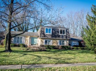 686 Dayton Dr, Carmel, IN 46033
