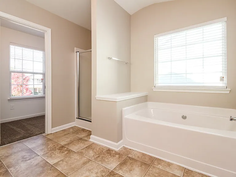 5005 Amethyst Dr — Photo 12