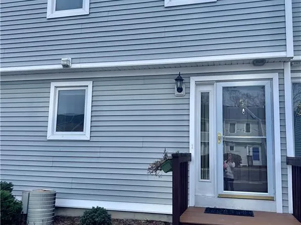 54 Mallard Cove #54, East Hampton, CT 06424