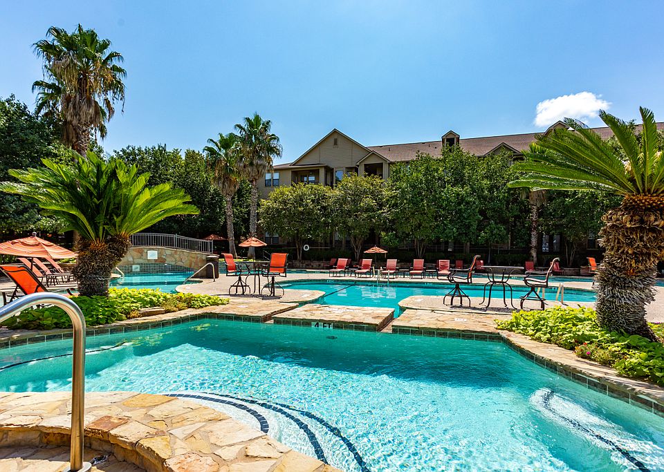 Main Pool