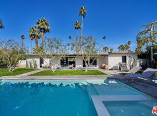 1027 E San Lucas Rd, Palm Springs, CA 92264