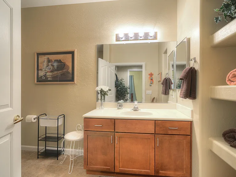 16307 E Arrow Dr #106 — Photo 17