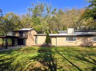 212 E Jackson St, Vevay, IN 47043