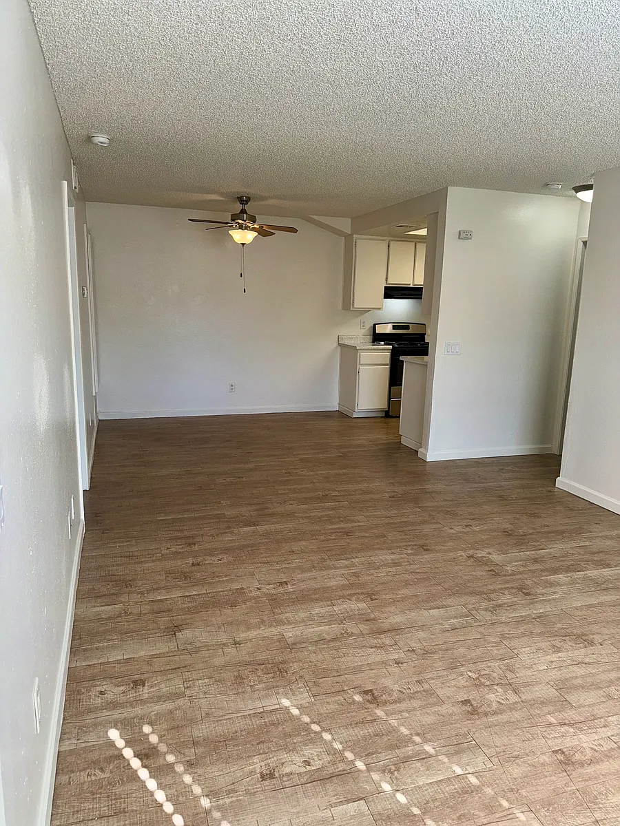 Building Photo - Mountain Gate Apartments