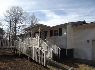 175 Thomas Blvd, Harriman, TN 37748