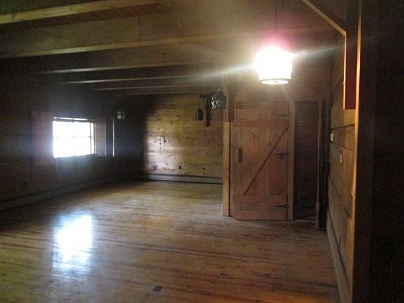 5th image of 20625 Alden St