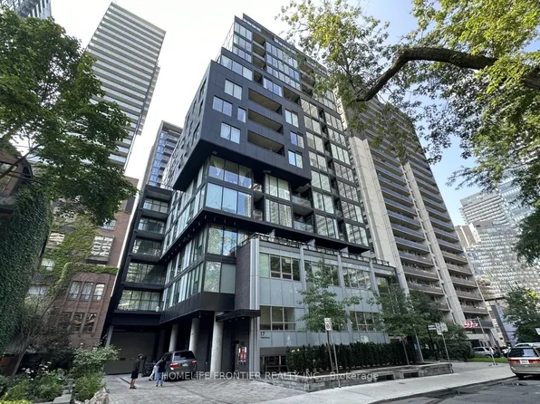 17 Dundonald St, Toronto, ON