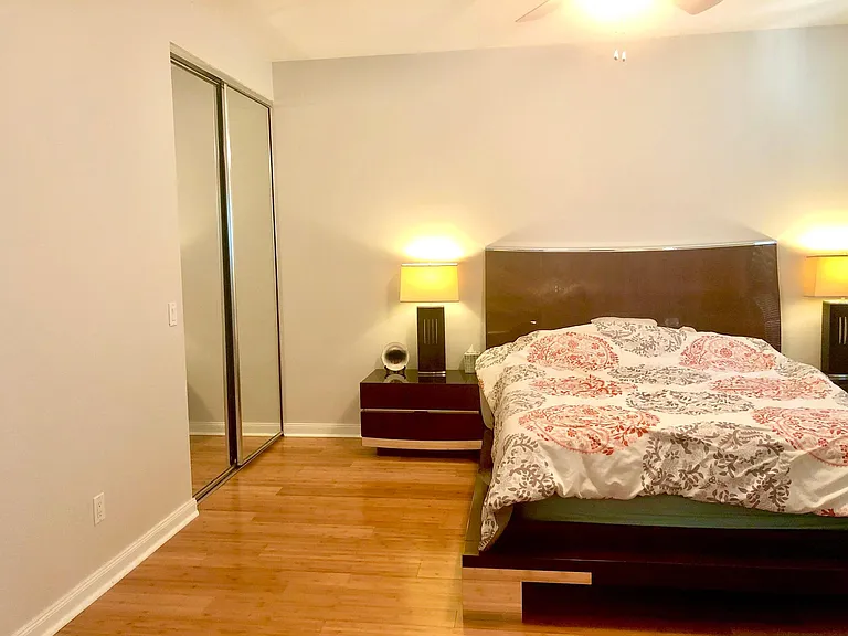 7733 Bergamo Ave — Photo 8