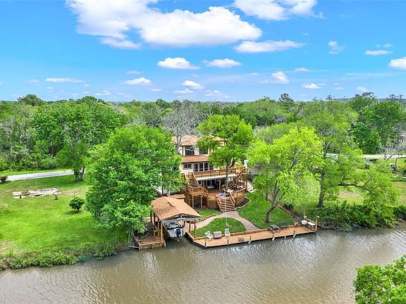 2nd image of 507 Shady Oaks Hbr