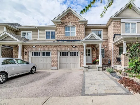 7 Stratus St, Kitchener, ON N2R 0K6
