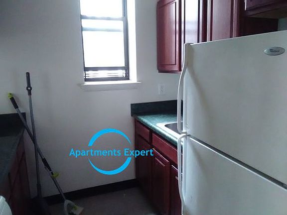 5th image of 2796 8th Ave APT 3A