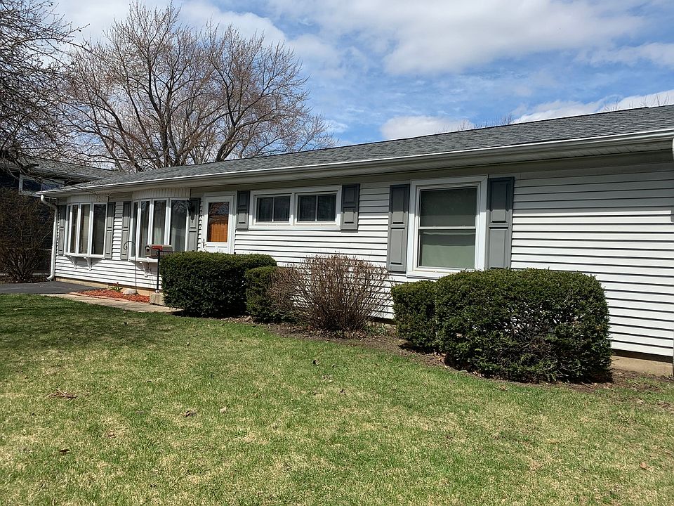 1st image of 37232 N Grandwood Dr