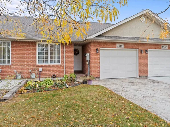 1928 Questa Dr, Windsor, ON N8P 1M5