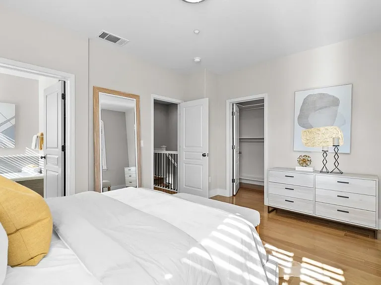 Laird Cir — Photo 14