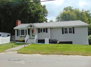 7 Ellis St, Methuen, MA 01844