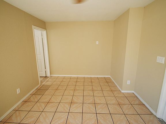 5th image of 8815 W Sahuaro Dr
