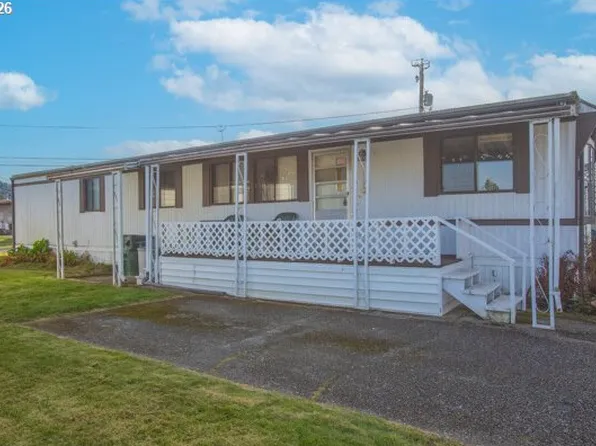 1413 Hawthorne Ave Space 32, Reedsport, OR 97467