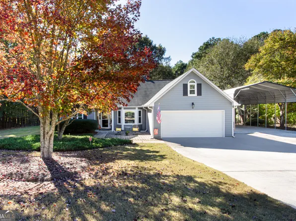 5002 Cliff Top Dr, Loganville, GA 30052