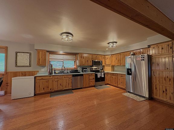4th image of 3735 Hidden Meadow Dr