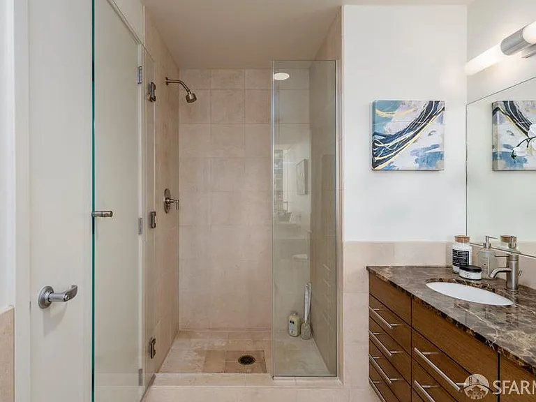 301 Main St #34G — Photo 28