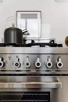 Rented by Corcoran | media 36