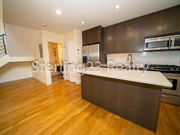 2nd image of 11-42 31st Ave #1